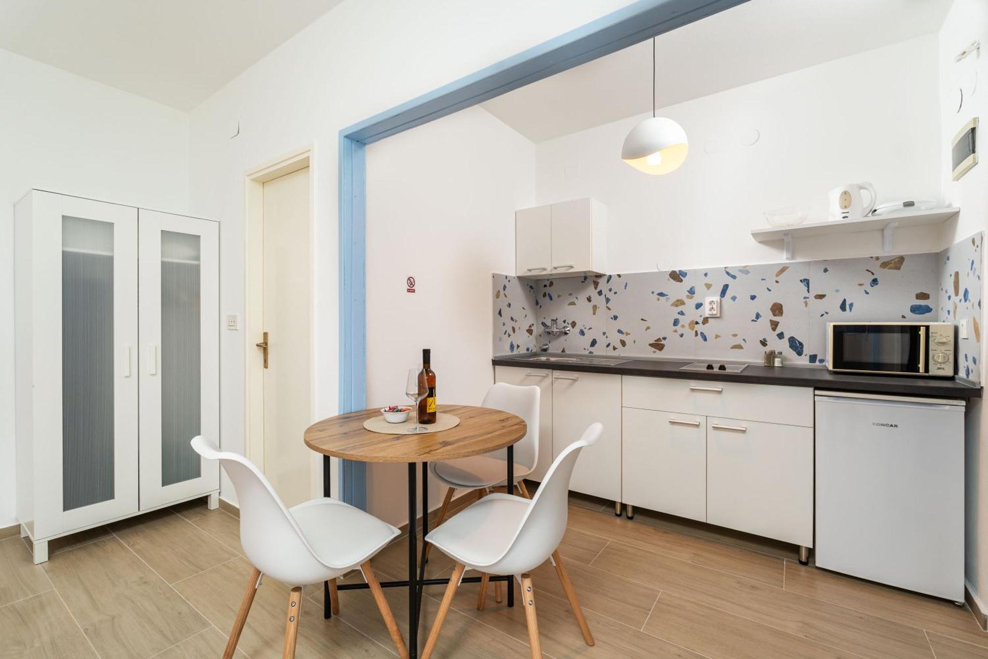 Apartment Fiorenini Mlini Exterior photo